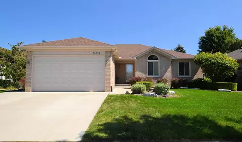 46630 Morningside Dr, Macomb, MI 48044