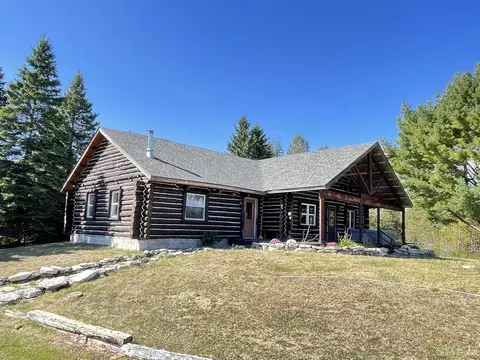 1170 Cooper # N, Gulliver, MI 49840