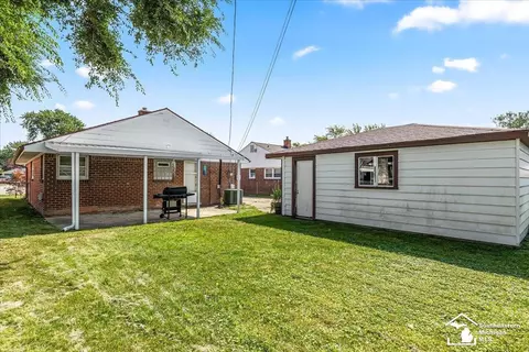 18752 Hamann, Riverview, MI 48193 photo 11