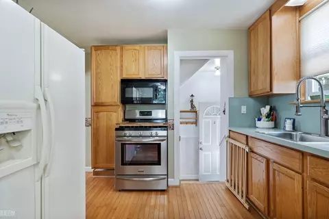 22081 Nevada, Eastpointe, MI 48021 photo 10