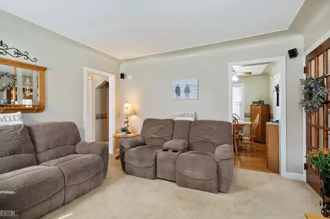 22081 Nevada, Eastpointe, MI 48021 photo 6