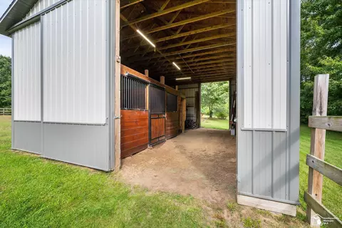 9640 Douglas, Temperance, MI 48182 photo 31