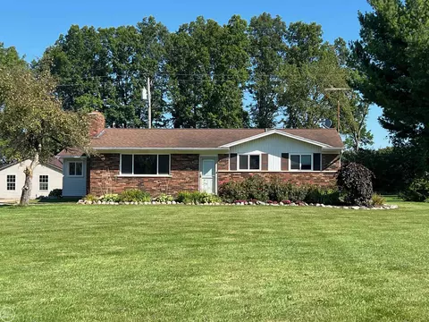 7860 Markel, Ira, MI 48023