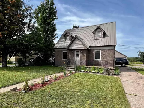 1407 N 2nd, Ishpeming, MI 49849 photo 2