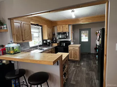 1407 N 2nd, Ishpeming, MI 49849 photo 9