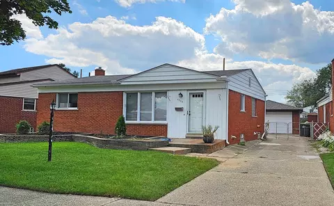 9364 Sylvester, Taylor, MI 48180