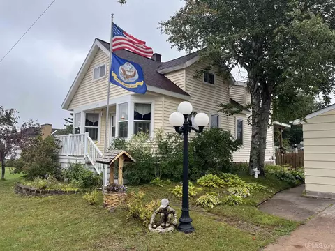 285 Prospect, Ishpeming, MI 49849