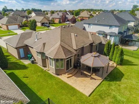 16455 Moore Park, Macomb, MI 48044 photo 43