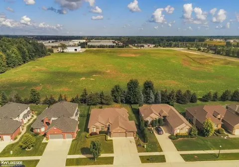 16455 Moore Park, Macomb, MI 48044 photo 46