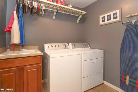 16455 Moore Park, Macomb, MI 48044 photo 27