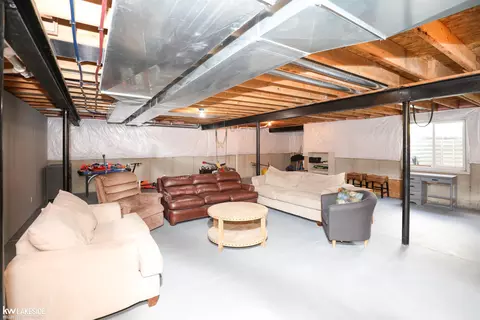 16455 Moore Park, Macomb, MI 48044 photo 38