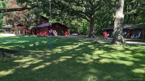 670 S Ely, Ithaca, MI 48847 photo 7