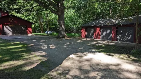 670 S Ely, Ithaca, MI 48847 photo 8