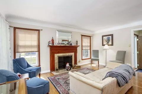 2000 Lennon, Grosse Pointe Woods, MI 48236 photo 14