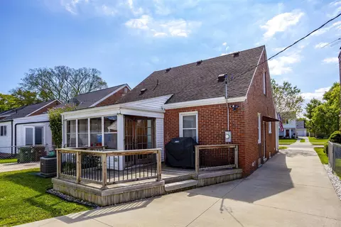 2000 Lennon, Grosse Pointe Woods, MI 48236 photo 46