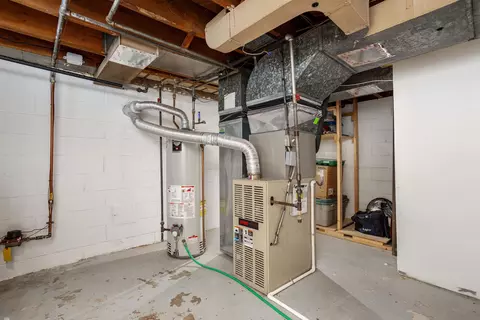 2000 Lennon, Grosse Pointe Woods, MI 48236 photo 33