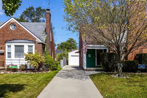 2000 Lennon, Grosse Pointe Woods, MI 48236 photo 5