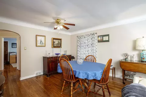 2000 Lennon, Grosse Pointe Woods, MI 48236 photo 11