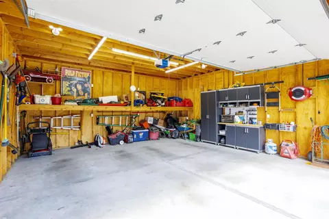2000 Lennon, Grosse Pointe Woods, MI 48236 photo 40