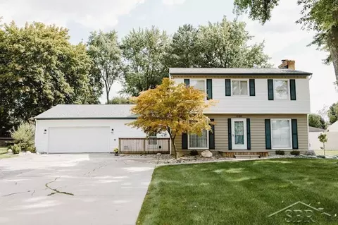 1100 Cranbrook, Saginaw, MI 48638