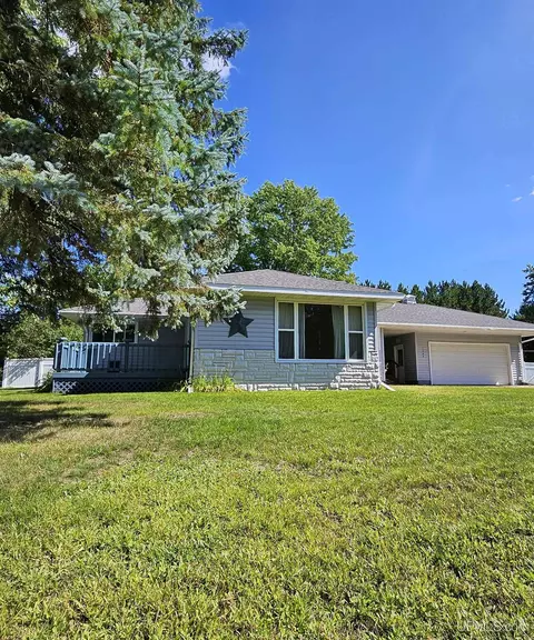 1340 Grant, Niagara, WI 54151