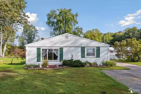 475 Carleton Rockwood, Carleton, MI 48117
