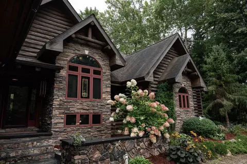 5343 Brown, Millington, MI 48746