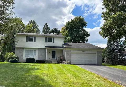 2005 Meadow Rdg, Commerce Twp, MI 48390