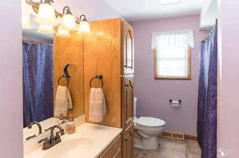 600 Toll, Monroe, MI 48162 photo 22
