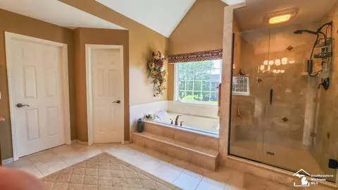 975 Tottenham, Monroe, MI 48161 photo 29
