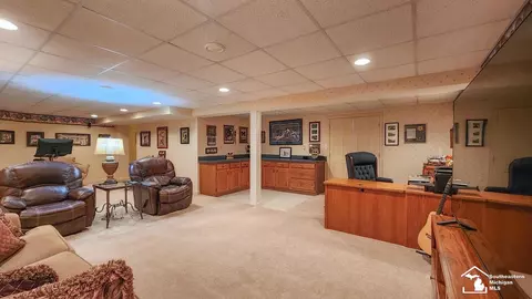 975 Tottenham, Monroe, MI 48161 photo 40