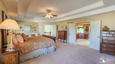 975 Tottenham, Monroe, MI 48161 photo 27