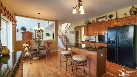 975 Tottenham, Monroe, MI 48161 photo 20
