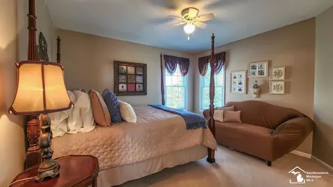 975 Tottenham, Monroe, MI 48161 photo 35