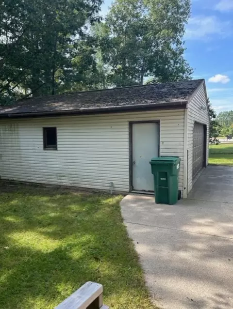 903 W 1st, Gladwin, MI 48624 photo 17