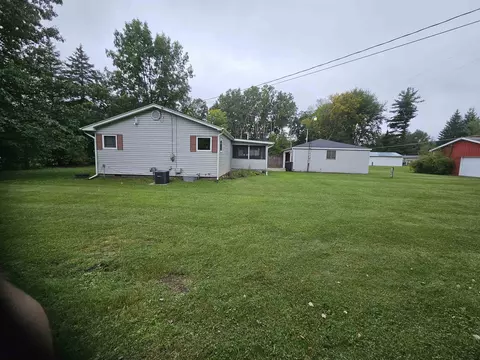 1329 E Lk, Clio, MI 48420 photo 13