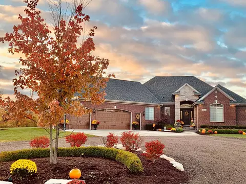 10215 Springborn, Casco, MI 48064