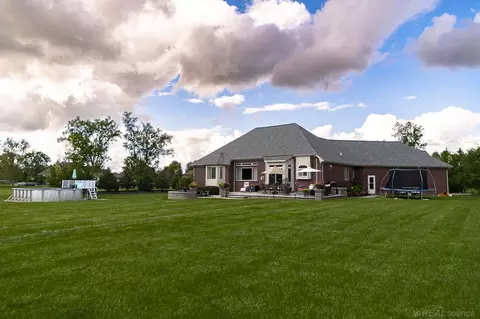 10215 Springborn, Casco, MI 48064 photo 41