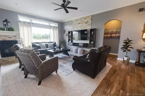 10215 Springborn, Casco, MI 48064 photo 10