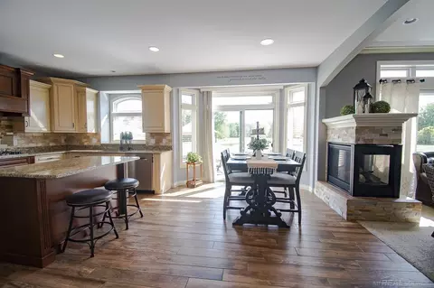 10215 Springborn, Casco, MI 48064 photo 4