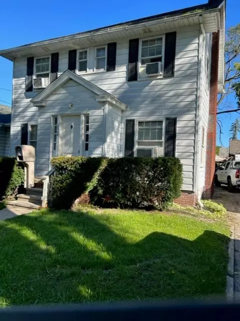 1306 State, Saginaw, MI 48602