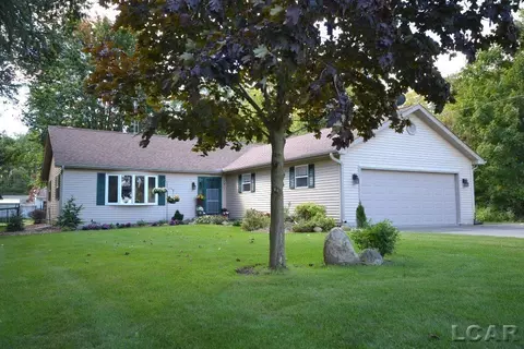 1919 Taylor, Adrian, MI 49221