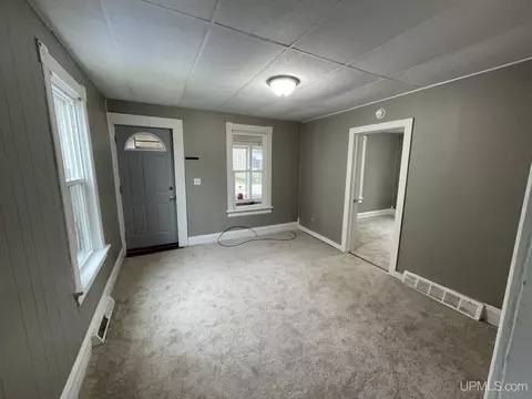 150 W Superior, Ishpeming, MI 49849 photo 26