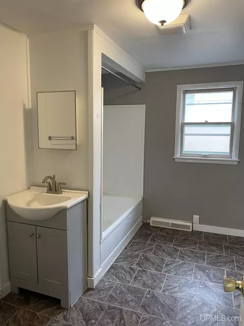 150 W Superior, Ishpeming, MI 49849 photo 37