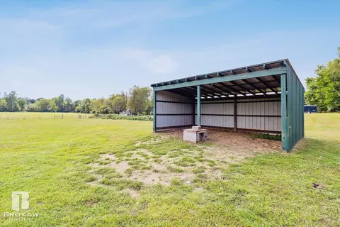 8336 E Coldwater, Davison, MI 48423 photo 44