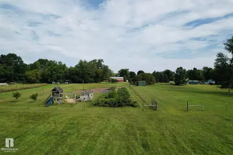 8336 E Coldwater, Davison, MI 48423 photo 58