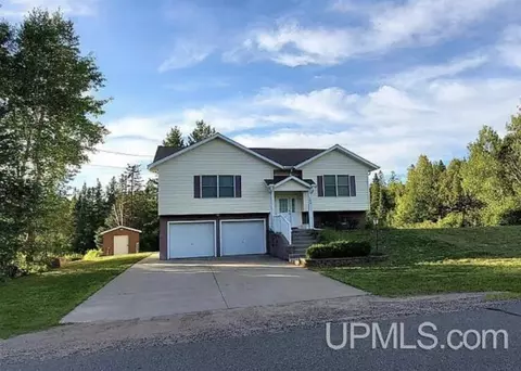 193 Kivela, Negaunee, MI 49866