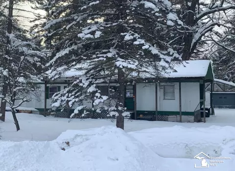 5985 Automobile, Twin Lake, MI 49457