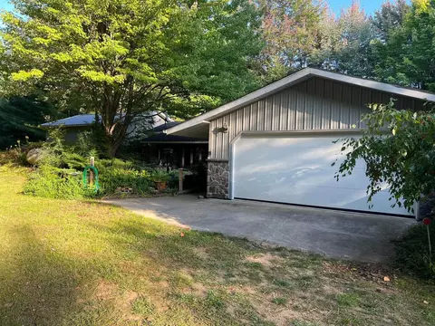 4516 Bay Glad County Line, Rhodes, MI 48652