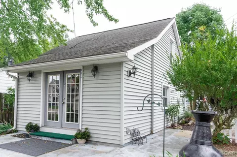 461 Egan, Brooklyn, MI 49230